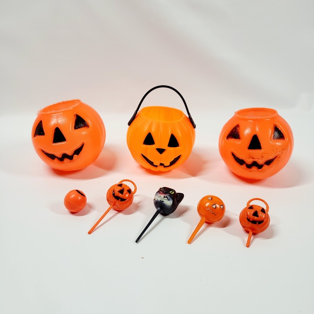 Vintage Blow Mold Mini Halloween Pumpkin Treat Holders And Cake Picks 60s